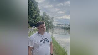 Johannes Dreher litt jahrelang an Depressionen. Heute hat er sich zum Genesungsbegleiter ausbilden lassen, um anderen Menschen in ähnlichen Situationen zu helfen. 