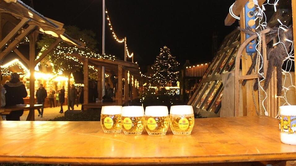 Es weihnachtet in Landshut. Am Donnerstag ist der Christkindlmarkt feierlich er&ouml;ffnet worden.