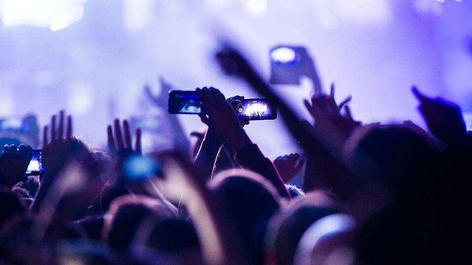 Der Versuch, an Tickets f&uuml;r Riesenkonzerte zu kommen, gleicht f&uuml;r viele Fans inzwischen einem Wettkampf. (Symbolbild)