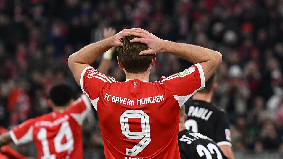 Harry Kane reagiert frustriert nach einer Torchance. Harry Kane reagiert frustriert nach einer Torchance.