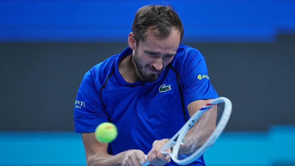 Daniil Medwedew wurde im Halbfinale gegen Novak Djokovic disqualifiziert. Daniil Medwedew wurde im Halbfinale gegen Novak Djokovic disqualifiziert.