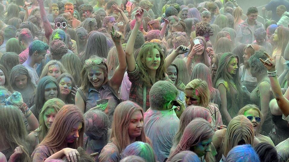 Feiern bis zum Abwinken: Auf diesen Festivals in der Region ist das möglich. Feiern bis zum Abwinken: Auf diesen Festivals in der Region ist das möglich.