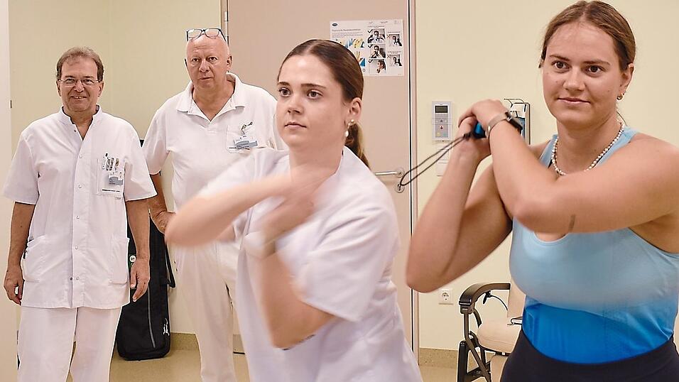 Hoch konzentriert zeigen sich die Testerinnen. Hoch konzentriert zeigen sich die Testerinnen.