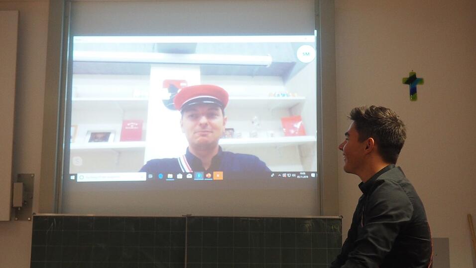Die Live-Schalte nach Taiwan war ein besonderes Highlight beim diesjährigen 'Schüler treffen Studenten'.