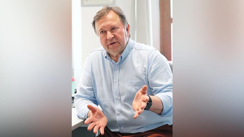 Rudolf Schnur, Fraktionschef der CSU/LM/JL/BfL, sieht in Sachen Theaterneubau nach wie vor Gesprächsbedarf mit dem Landkreis. Rudolf Schnur, Fraktionschef der CSU/LM/JL/BfL, sieht in Sachen Theaterneubau nach wie vor Gesprächsbedarf mit dem Landkreis.