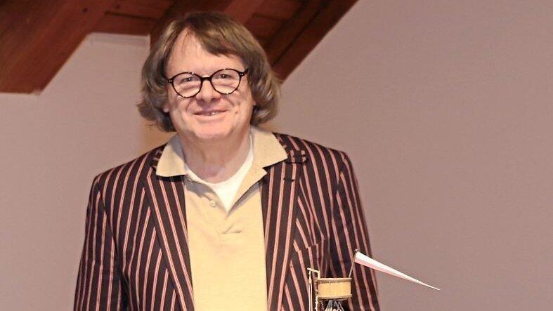 Wolfdietrich Hoeveler zeigte in der Ausstellung auch Schiffsmodelle. Wolfdietrich Hoeveler zeigte in der Ausstellung auch Schiffsmodelle.