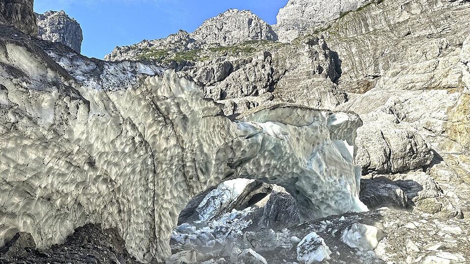 So sah die Eiskapelle vor dem Einsturz aus.