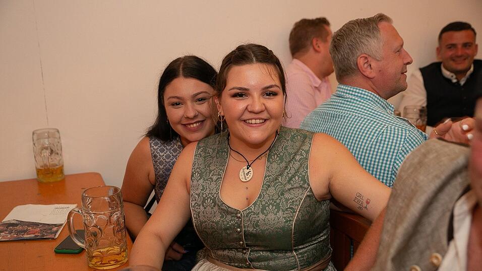 Die Partybilder vom Freitag, 12. August 2022, aus dem Festzelt Nothaft.
