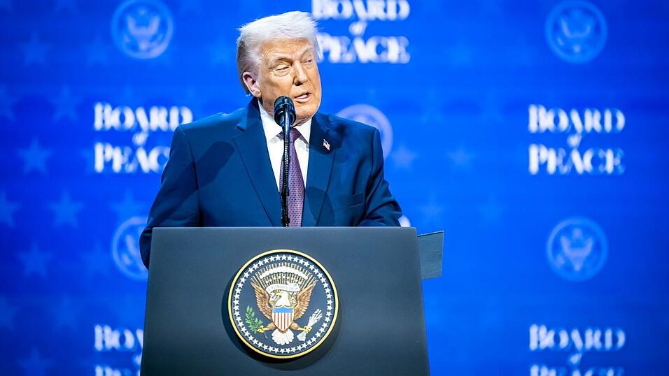 US-Präsident Donald Trump hat seinen umstrittenen «Friedensrat» ins Leben gerufen. US-Präsident Donald Trump hat seinen umstrittenen «Friedensrat» ins Leben gerufen.