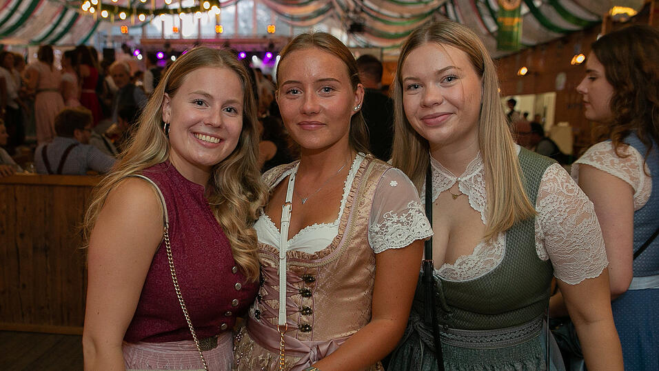 Die Partybilder von Freitag, 19. August 2022, aus dem Festzelt Weckmann.