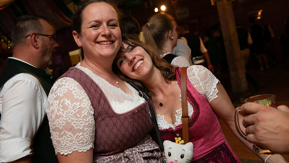 Die Partybilder vom Mittwoch, 13. August, aus dem Festzelt Weckmann. Die Partybilder vom Mittwoch, 13. August, aus dem Festzelt Weckmann.
