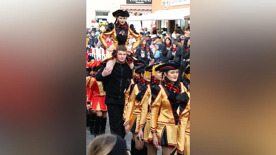 Beim Bogener Faschingsumzug war einiges geboten.