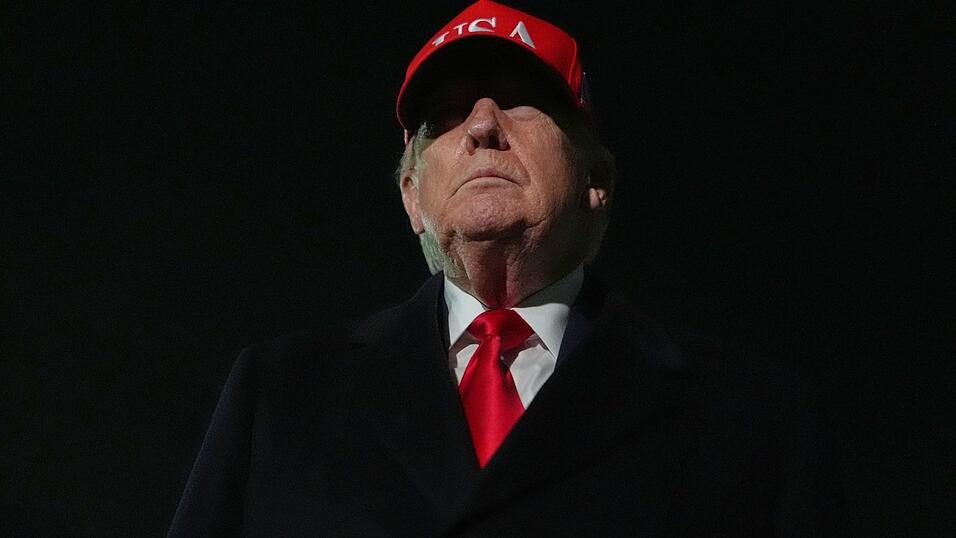 US-Präsident Donald Trump wettert massiv gegen den Papst. US-Präsident Donald Trump wettert massiv gegen den Papst.