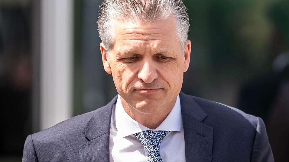 Er wird als Top-Kandidat gehandelt. Er wird als Top-Kandidat gehandelt.