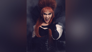 Anja Backus in ihrer Rolle als Magda.