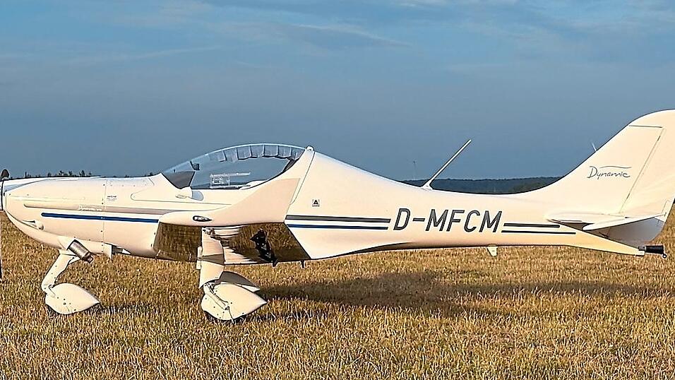 Mit einer neuen Aerospool WT9 Dynamic steht dem Fliegerclub Moosburg ab sofort ein modernes Ultraleichtflugzeug mit 160 PS starkem Rotax-916iS-Motor zur Verfügung. Mit einer neuen Aerospool WT9 Dynamic steht dem Fliegerclub Moosburg ab sofort ein modernes Ultraleichtflugzeug mit 160 PS starkem Rotax-916iS-Motor zur Verfügung.
