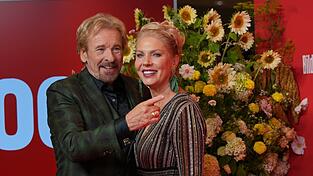Thomas Gottschalk und Karina Mroß waren auch im vergangenen Jahr auf dem Oktoberfest.