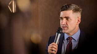 Martin Sellner gilt als  F&uuml;hrungsfigur der als rechtsextremistisch eingestuften Identit&auml;ren Bewegung. (Archivbild)