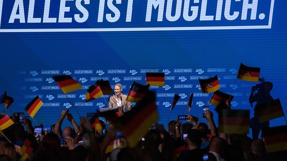 AfD-Chefin Alice Weidel sprach beim Wahlkampfauftakt in Magdeburg. AfD-Chefin Alice Weidel sprach beim Wahlkampfauftakt in Magdeburg.