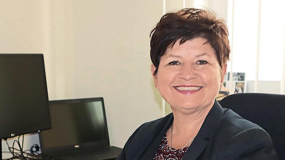 Bürgermeisterin Irmgard Sauerer feiert am Freitag einen runden Geburtstag. Bürgermeisterin Irmgard Sauerer feiert am Freitag einen runden Geburtstag.