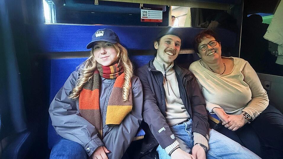 Viele Reisende freuen sich, dass es wieder einen Nachtzug zwischen der franz&ouml;sischen und deutschen Hauptstadt gibt.