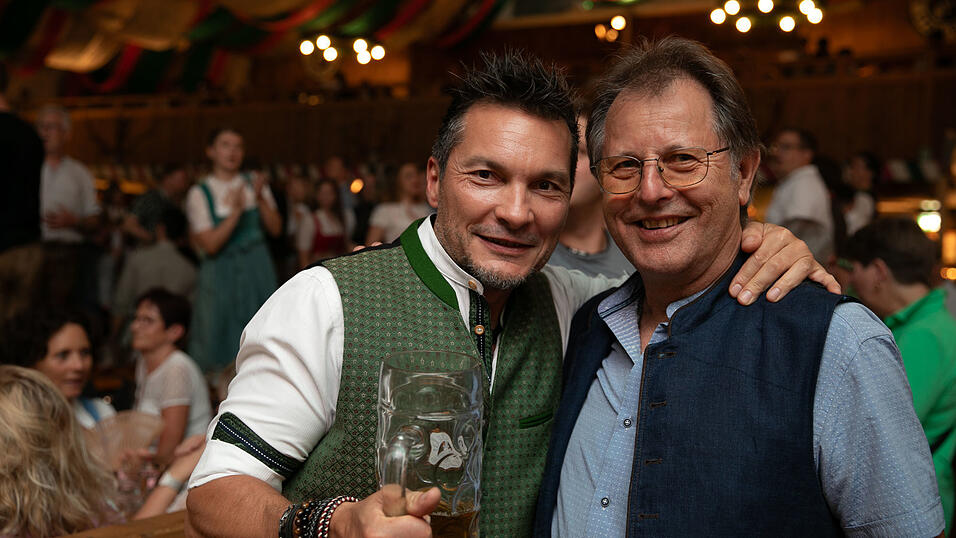 Echte Blasmusikfans lie&szlig;en sich auch den zweiten Auftritt in Folge am Dienstagabend nicht entgehen.