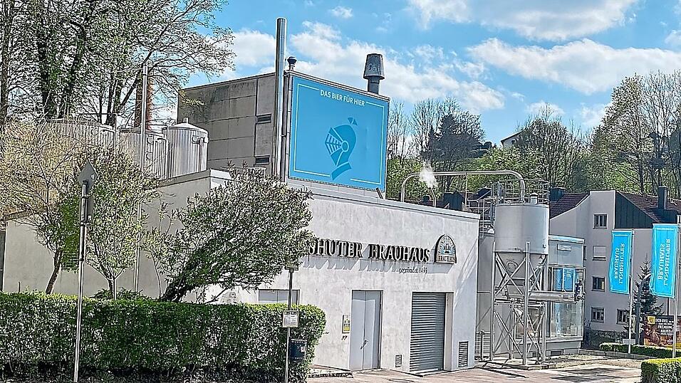 Wenn das Landshuter Brauhaus im Herbst den aktuellen Standort an der Pulverturmstra&szlig;e aufgibt, wird vor&uuml;bergehend in Bruckberg, am Sitz der Brauerei Wimmer, produziert.