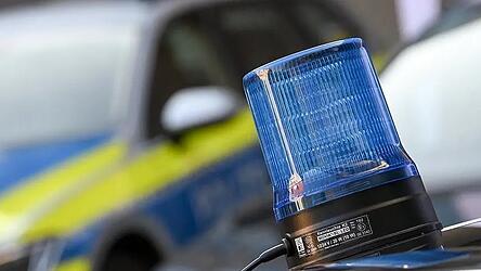 Mehrere Streifenwagen r&uuml;ckten zu dem Einsatz aus.&nbsp;