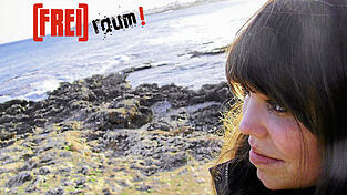 Sabine Heigl wohnt in Patersdorf und ist Fan der Band 'Bonaparte'. Sabine Heigl wohnt in Patersdorf und ist Fan der Band 'Bonaparte'.