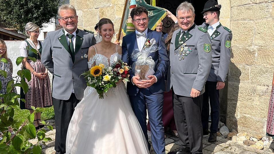 Julia und Alexander Baumann gaben sich das Jawort.
