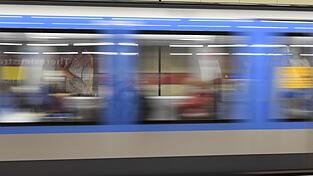 Der Vorfall soll sich in einer M&uuml;nchner U-Bahn der Linie U6 ereignet haben. (Symbolbild)