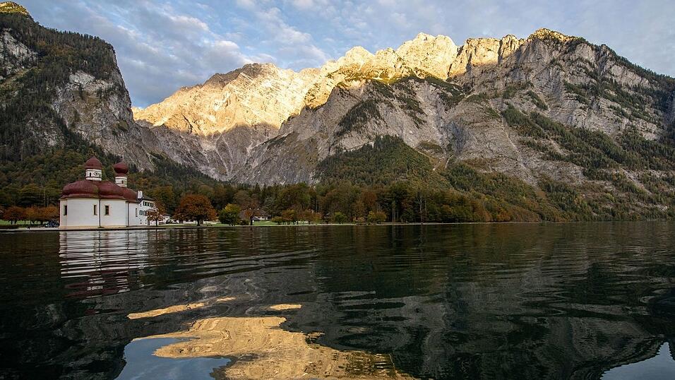 Ein Mann ist im Königssee ertrunken. (Symbolbild) Ein Mann ist im Königssee ertrunken. (Symbolbild)