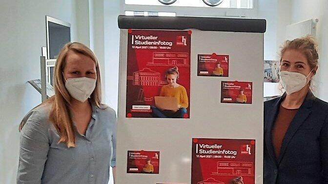 Chef-Organisatorin Sophie Heitzer (links) und Kerstin Dempf, die Leiterin Zentrale Studienberatung und Karriereservice, sehen die Hochschule für den Infotag gut gerüstet.