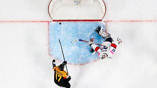 Alexander Karachun brachte die deutsche Eishockey-Nationalmannschaft zum Vorrunden-Abschluss in F&uuml;hrung.