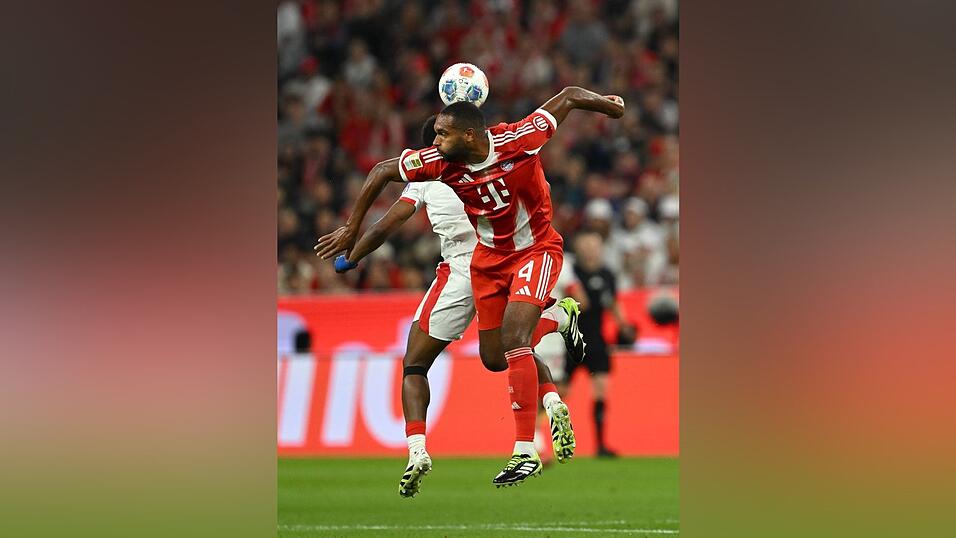 Auch defensiv hatten die Bayern, hier mit NeuzugangJonathan Tah, alles im Griff.