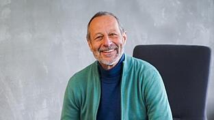 Michael Appel erzählt in seinem Buch Geschichten über das Kochen, Genießen, Essen und Trinken.