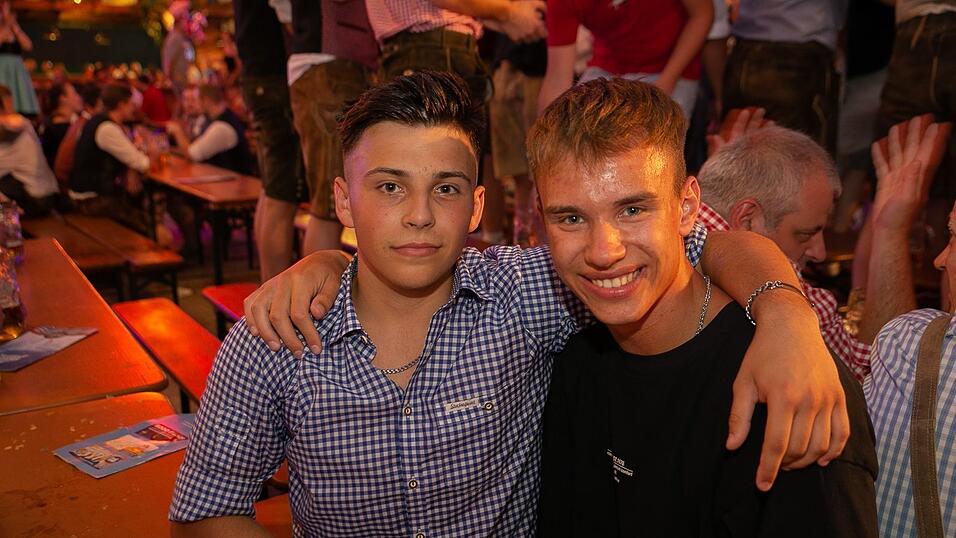 Die Partybilder von Donnerstag, 18. August 2022, aus dem Festzelt Wenisch.