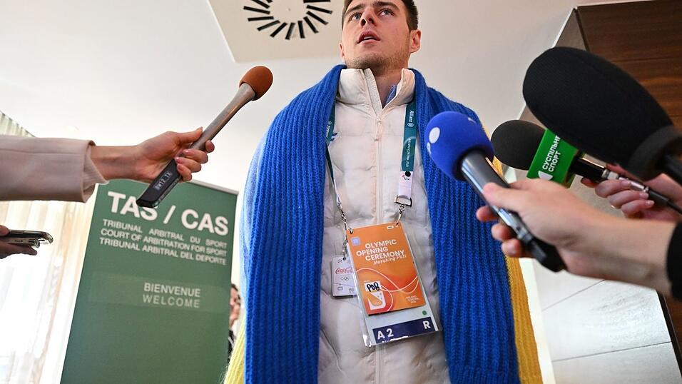 Der Eklat um Wladislaw Heraskewytsch und seinen Gedenk-Helm brachte das IOC in eine Krisenlage. Der Eklat um Wladislaw Heraskewytsch und seinen Gedenk-Helm brachte das IOC in eine Krisenlage.