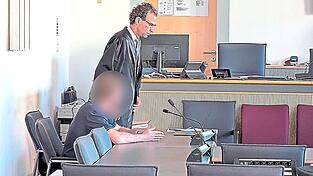 Weiterhin l&auml;uft am Landgericht Regensburg der Prozess gegen einen 30-J&auml;hrigen aus dem &ouml;stlichen Landkreis Regensburg, der mehrfach einen Buben missbraucht, vergewaltigt und dabei gefilmt haben soll.