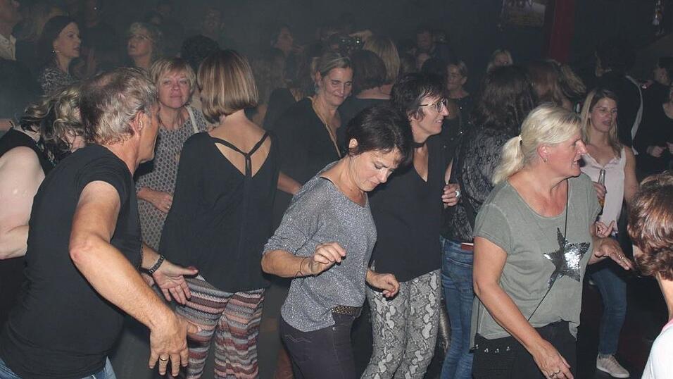 Die Eindrücke von der Veranstaltung 'From Disco to Disco' im Rocketclub in Landshut. Die Eindrücke von der Veranstaltung 'From Disco to Disco' im Rocketclub in Landshut.