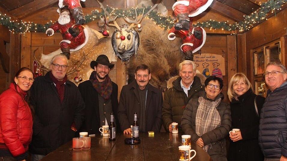 Es weihnachtet in Landshut. Am Donnerstag ist der Christkindlmarkt feierlich er&ouml;ffnet worden.