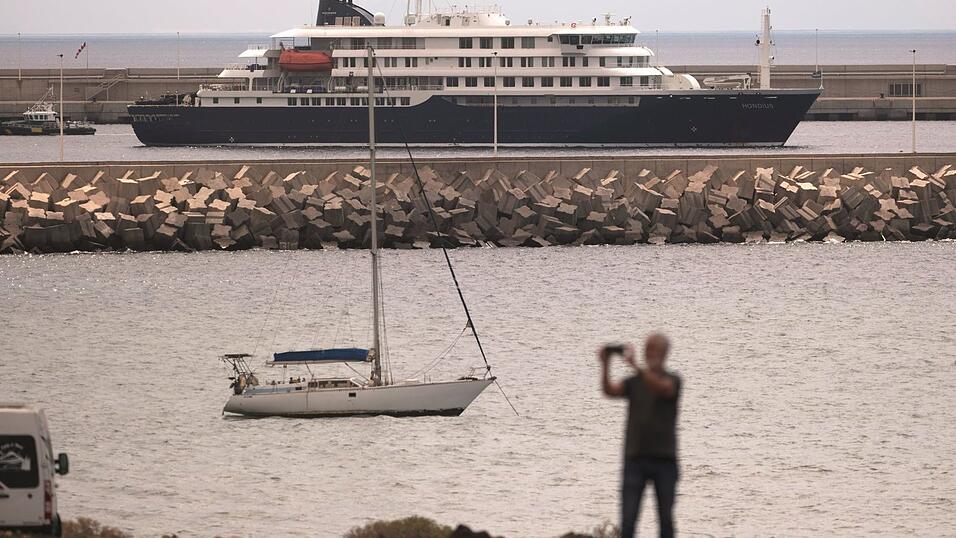 Die «Hondius» hat den Hafen von Granadilla auf Teneriffa inzwischen verlassen. Die «Hondius» hat den Hafen von Granadilla auf Teneriffa inzwischen verlassen.