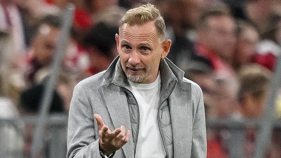 Union-Trainer Mauro Lustrinelli verließ die Arena enttäuscht. Union-Trainer Mauro Lustrinelli verließ die Arena enttäuscht.