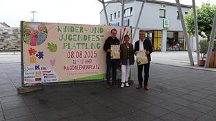 Jugendbeauftragter Andreas Bergmann, Kulturamtsleiterin Kathrin Tost und Bürgermeister Hans Schmalhofer (v.l.) freuen sich schon auf das Fest.
