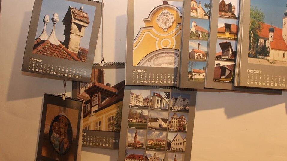 In Landshut lockten am Wochenende der Kunsthandwerkermarkt und die H&uuml;ttengaudi zahlreiche Besucher an.