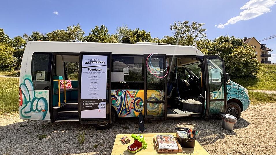 Der MoJa-Jugendbus ist bereit f&uuml;r die G&auml;ste.