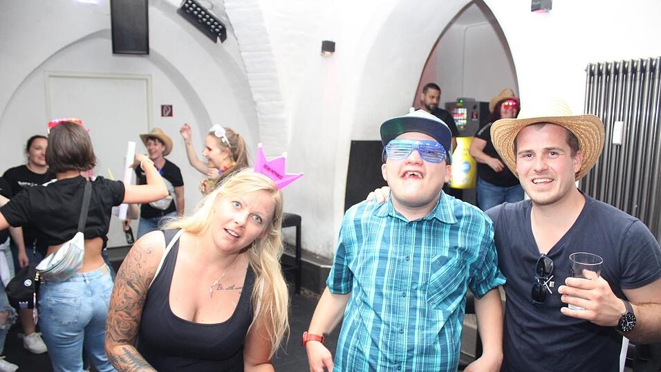 Das sind die schönsten Bilder von der Malle-Party im Trixi Schneider in Landshut.