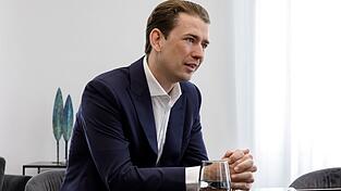 Österreichs Ex-Kanzler Sebastian Kurz sagt eine noch viel restriktivere Migrationspolitik voraus. Österreichs Ex-Kanzler Sebastian Kurz sagt eine noch viel restriktivere Migrationspolitik voraus.