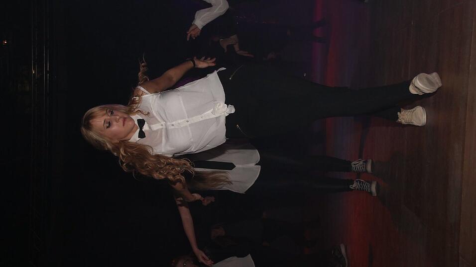 Die Bilder vom Abschlussball der Tanzschule Seidel in der Fraunhofer-Halle am 28. November. Die Bilder vom Abschlussball der Tanzschule Seidel in der Fraunhofer-Halle am 28. November.