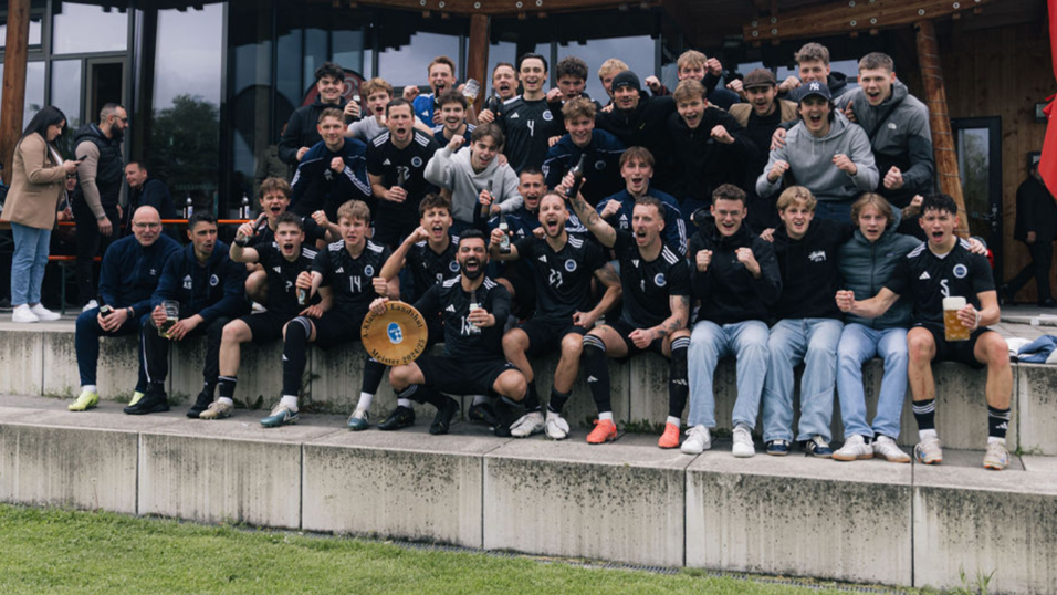 Das tut gut: Der SC Landshut-Berg feierte mit dem Titel in der A-Klasse Landshut den gr&ouml;&szlig;ten Erfolg seit Jahren.